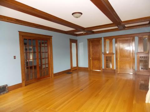 120 E Main St, Edmore, MI 48829 photo 2