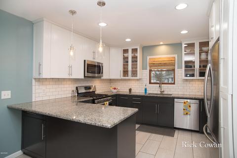 7734 Hickory Ave, Jenison, MI 49428 photo 11