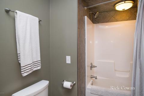 7734 Hickory Ave, Jenison, MI 49428 photo 28