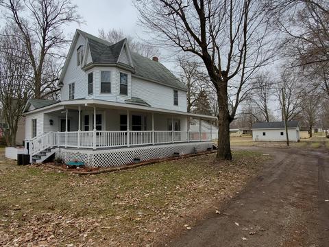340 W Fourth St, Constantine, MI 49042 photo 2