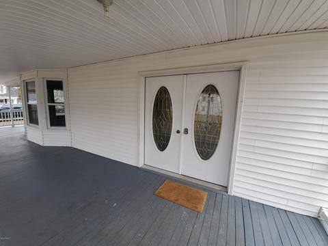340 W Fourth St, Constantine, MI 49042 photo 6