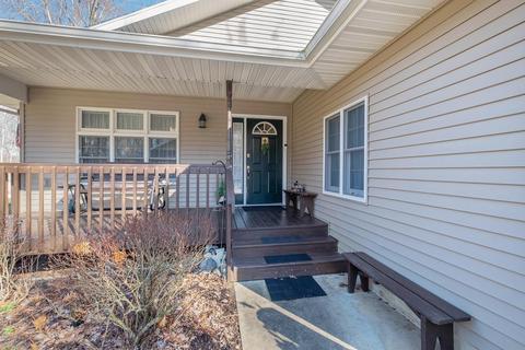 4792 Jordan Rd, Freeport, MI 49325 photo 2