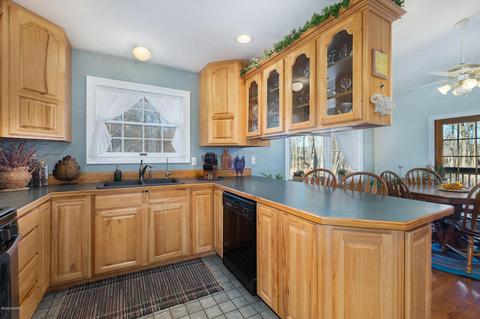 4792 Jordan Rd, Freeport, MI 49325 photo 8