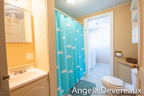 515 N Elm St, Ithaca, MI 48847 photo 17