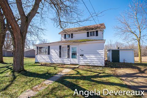 515 N Elm St, Ithaca, MI 48847 photo 1