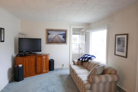 516 Elmhurst Ave, Parchment, MI 49004 photo 4