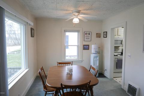 516 Elmhurst Ave, Parchment, MI 49004 photo 3