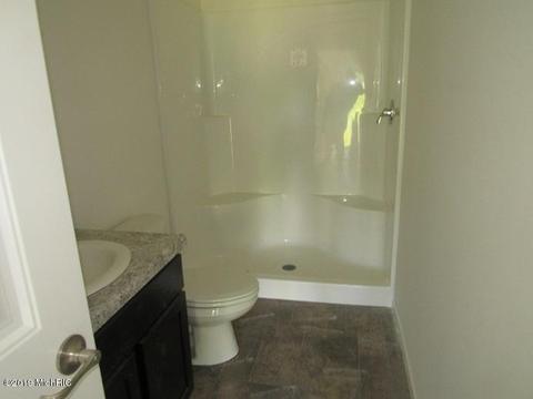 56 Michael Dr, Coldwater, MI 49036 photo 3