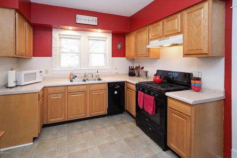 1012 E Stockbridge Ave, Kalamazoo, MI 49001 photo 6
