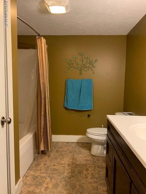 1188 S Oak Ave, White Cloud, MI 49349 photo 25