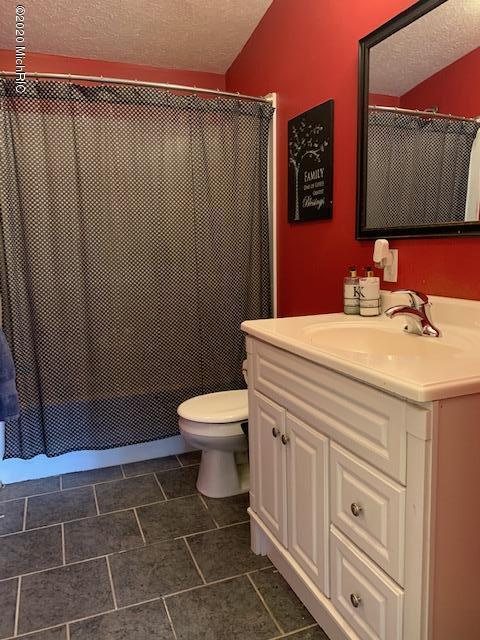 1188 S Oak Ave, White Cloud, MI 49349 photo 14