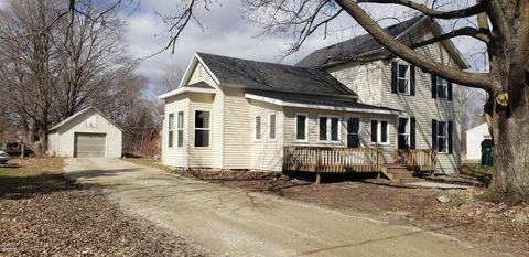 8233 Front St, Palo, MI 48870 photo 2