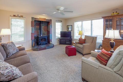 13105 M-89, Augusta, MI 49012 photo 14
