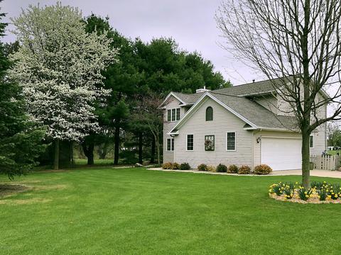 13105 M-89, Augusta, MI 49012 photo 1