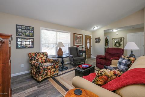 1002 Eley St, Otsego, MI 49078 photo 6