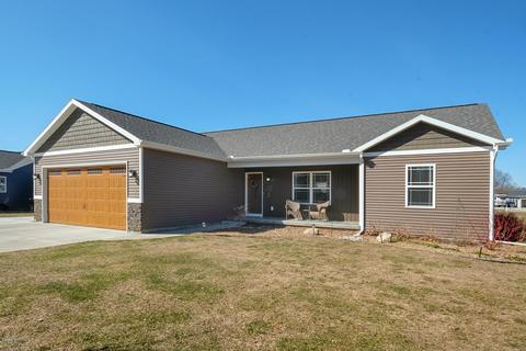 1002 Eley St, Otsego, MI 49078 photo 2