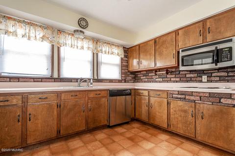 9281 Daugherty Rd, Brooklyn, MI 49230 photo 32