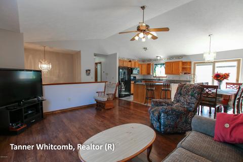 2916 140th Ave, Dorr, MI 49323 photo 9