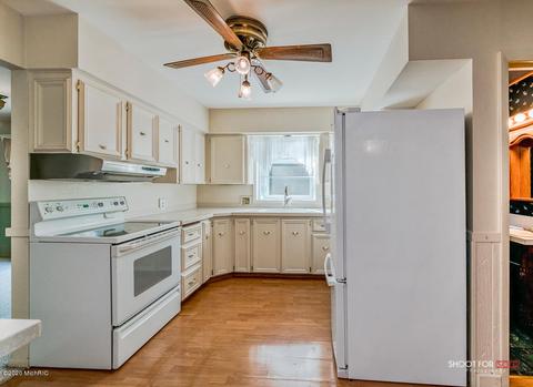 7214 S Walker Rd, Spring Lake, MI 49456 photo 20