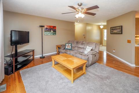 1181 106th Ave, Plainwell, MI 49080 photo 4
