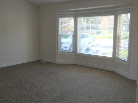 13198 Shutter Dr SE, Lowell, MI 49331 photo 2