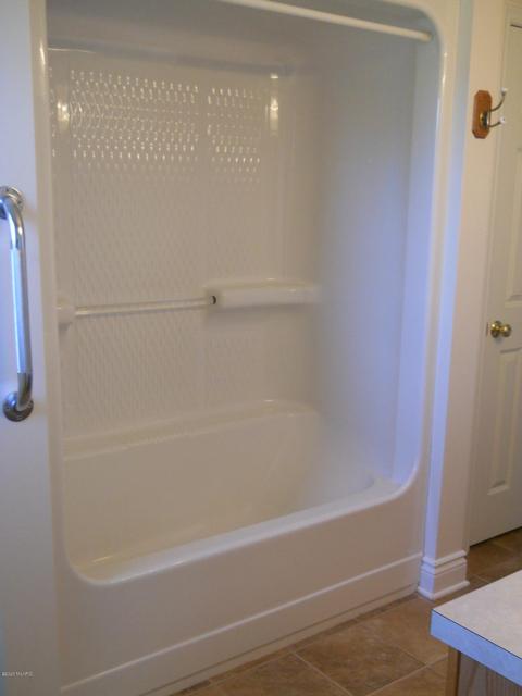 13198 Shutter Dr SE, Lowell, MI 49331 photo 8