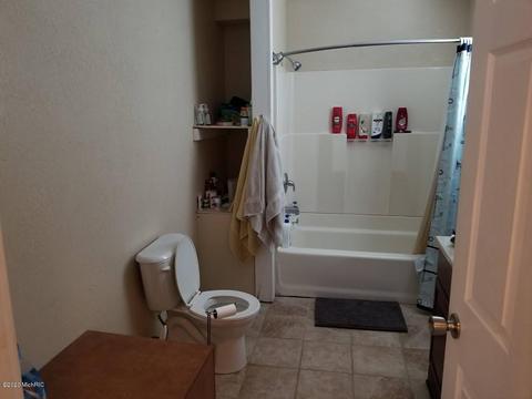 111 Second Ave, Big Rapids, MI 49307 photo 5