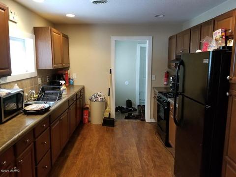 111 Second Ave, Big Rapids, MI 49307 photo 2