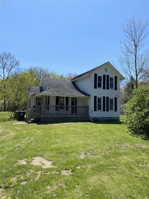 146 Summit St, Saranac, MI 48881 photo 1