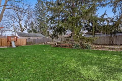 112 Clark St, Buchanan, MI 49107 photo 18