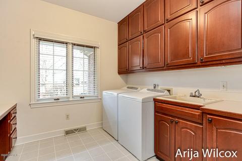 7944 Whitburn Dr SE, Ada, MI 49301 photo 32