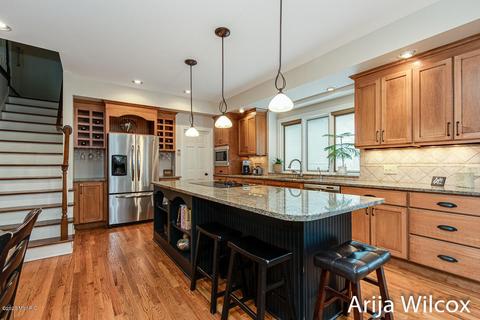 7944 Whitburn Dr SE, Ada, MI 49301 photo 19