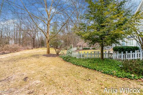 7944 Whitburn Dr SE, Ada, MI 49301 photo 75