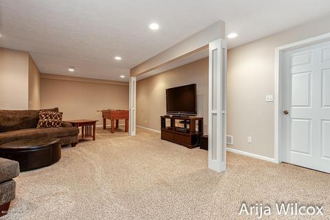 7944 Whitburn Dr SE, Ada, MI 49301 photo 64