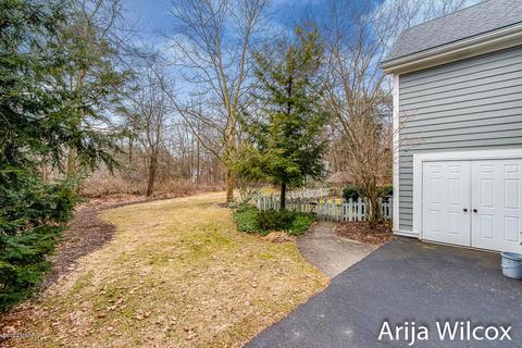 7944 Whitburn Dr SE, Ada, MI 49301 photo 74