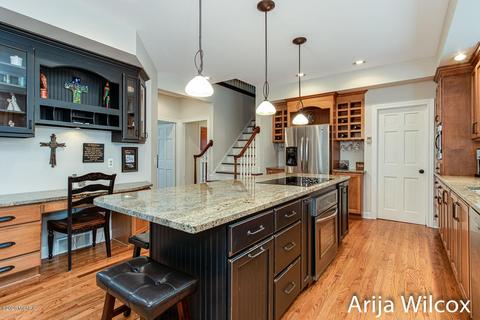 7944 Whitburn Dr SE, Ada, MI 49301 photo 20