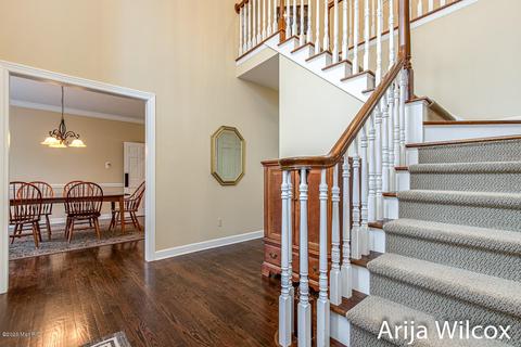 7944 Whitburn Dr SE, Ada, MI 49301 photo 8