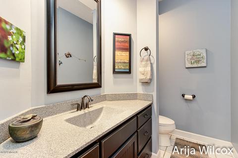 7944 Whitburn Dr SE, Ada, MI 49301 photo 35