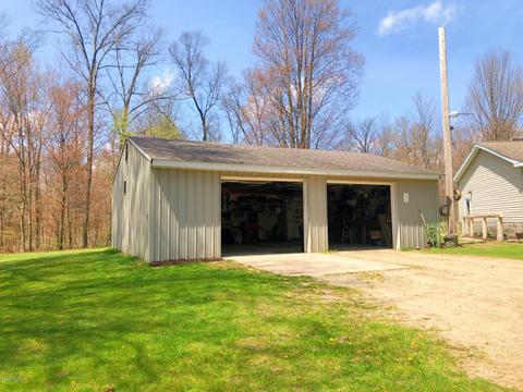 745 W Adams St, White Cloud, MI 49349 photo 28