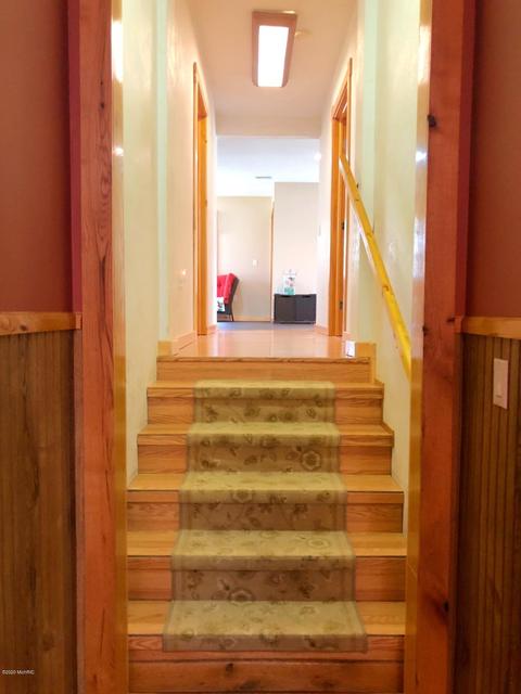 745 W Adams St, White Cloud, MI 49349 photo 18