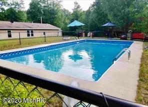745 W Adams St, White Cloud, MI 49349 photo 6