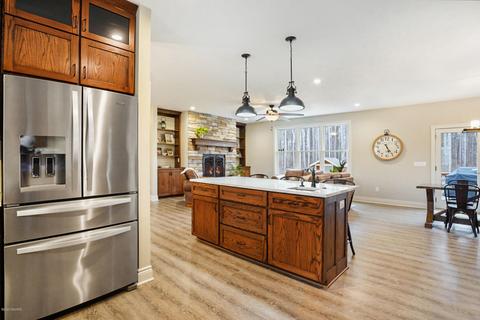 10101 Foreman St SE, Ada, MI 49301 photo 10
