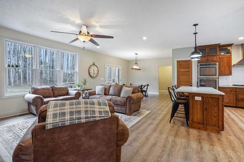 10101 Foreman St SE, Ada, MI 49301 photo 5