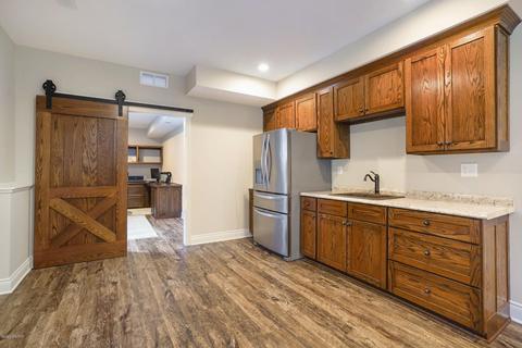 10101 Foreman St SE, Ada, MI 49301 photo 25