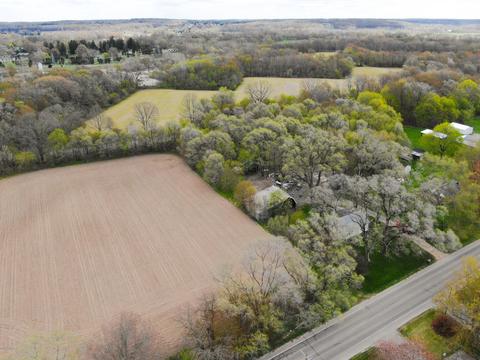891 Riverview Dr, Plainwell, MI 49080 photo 25
