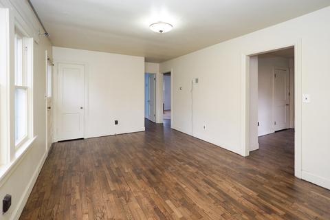 891 Riverview Dr, Plainwell, MI 49080 photo 5