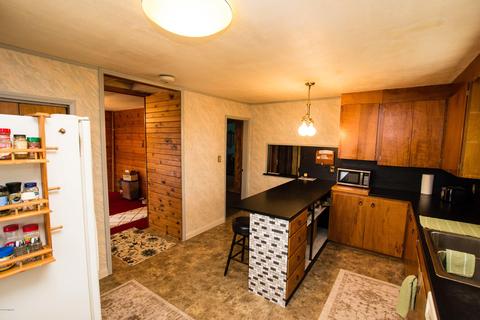 22370 Maple St, Cassopolis, MI 49031 photo 6