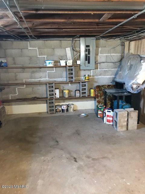 27385 M 60, Cassopolis, MI 49031 photo 14