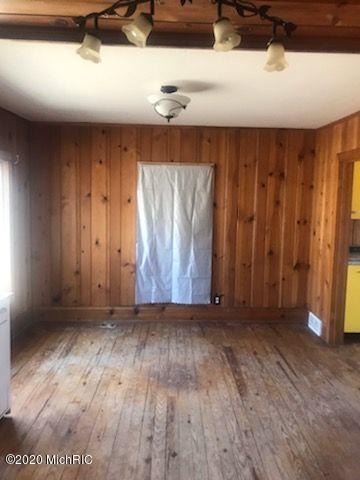 27385 M 60, Cassopolis, MI 49031 photo 6