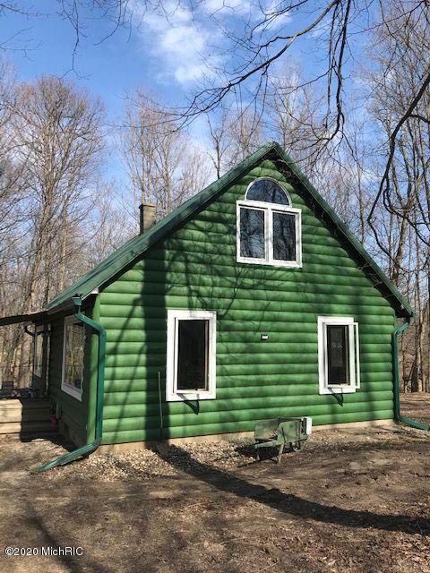 27385 M 60, Cassopolis, MI 49031 photo 2